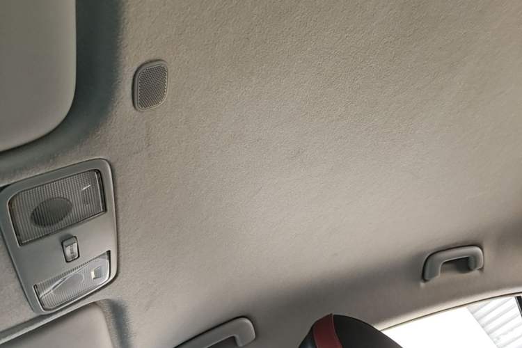 Used Kia KX Cross 2017 1.4L AT GLS Headliner