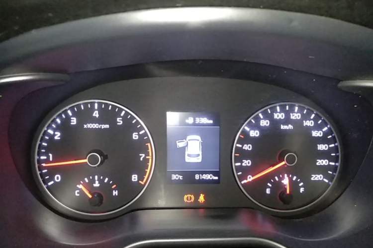 Used Kia KX Cross 2017 1.4L AT GLS Instrument Cluster