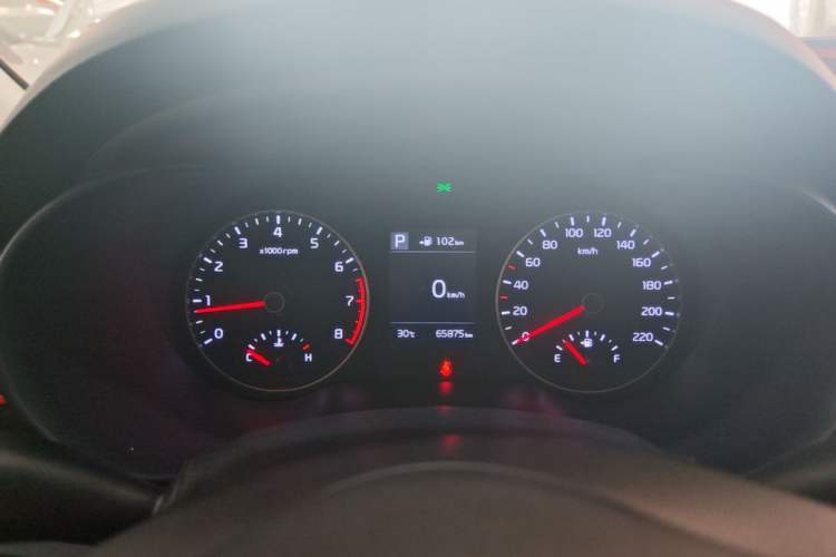 Used Kia KX Cross 2017 1.4L AT GLS Instrument Cluster
