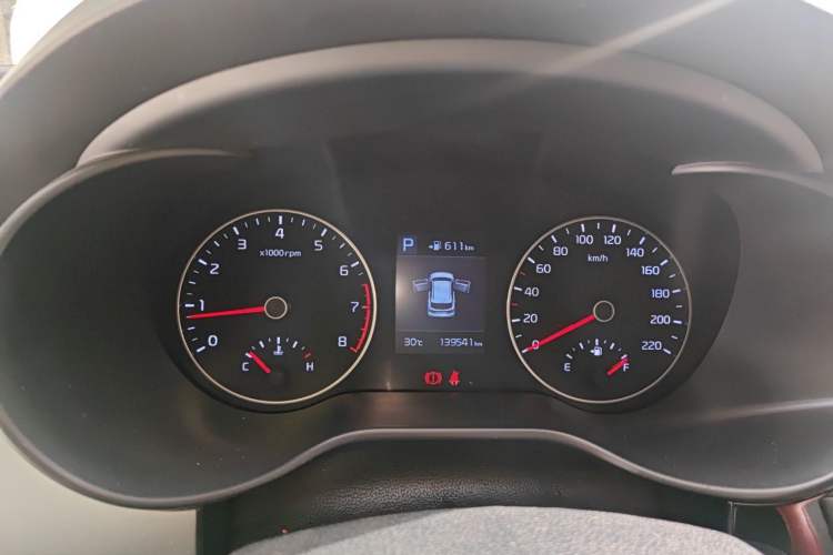 Used Kia KX Cross 2017 1.4L AT GLS Instrument Cluster