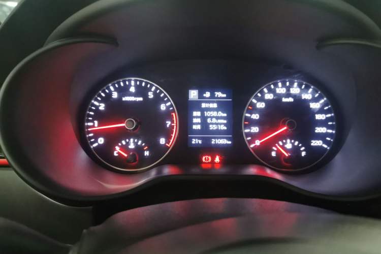 Used Kia KX Cross 2017 1.4L AT GLS Instrument Cluster