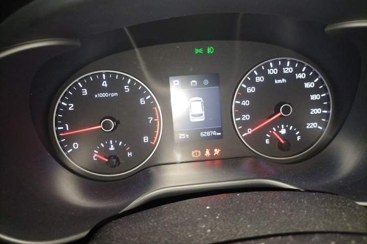 Used Kia KX Cross 2017 1.4L AT GLS Instrument Cluster