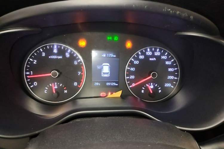 Used Kia KX Cross 2017 1.4L AT GLS Instrument Cluster