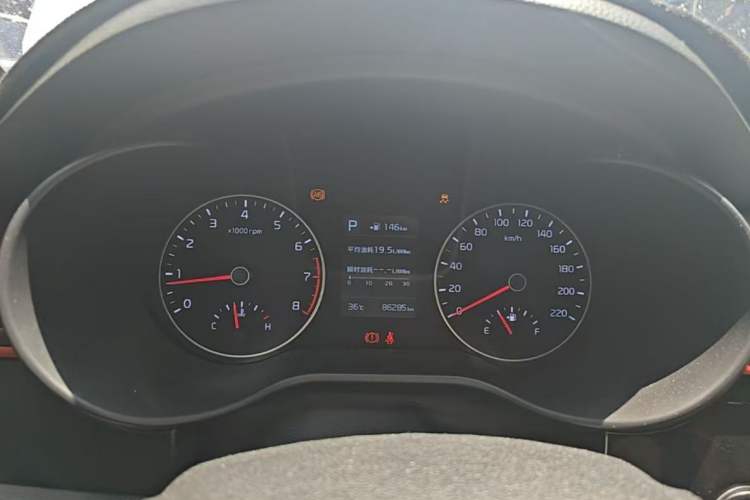 Used Kia KX Cross 2017 1.4L AT GLS Instrument Cluster