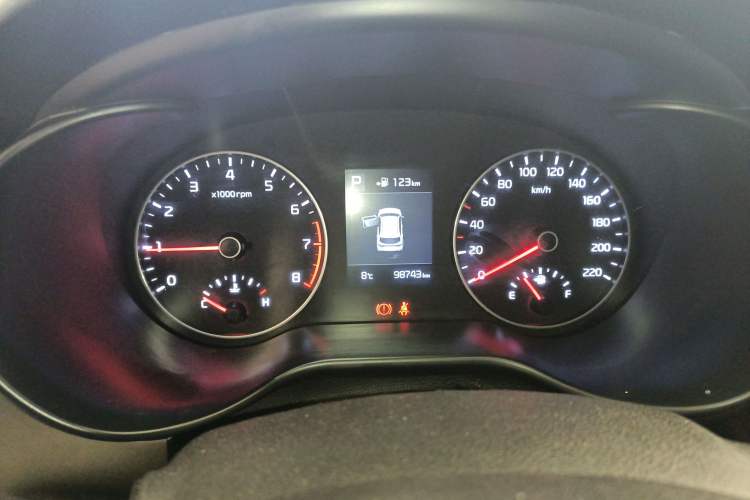 Used Kia KX Cross 2017 1.4L AT GLS Instrument Cluster