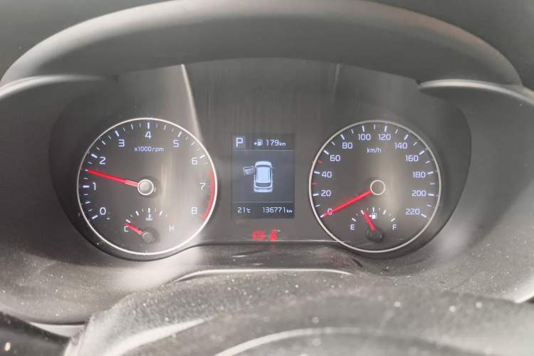 Used Kia KX Cross 2017 1.4L AT GLS Instrument Cluster