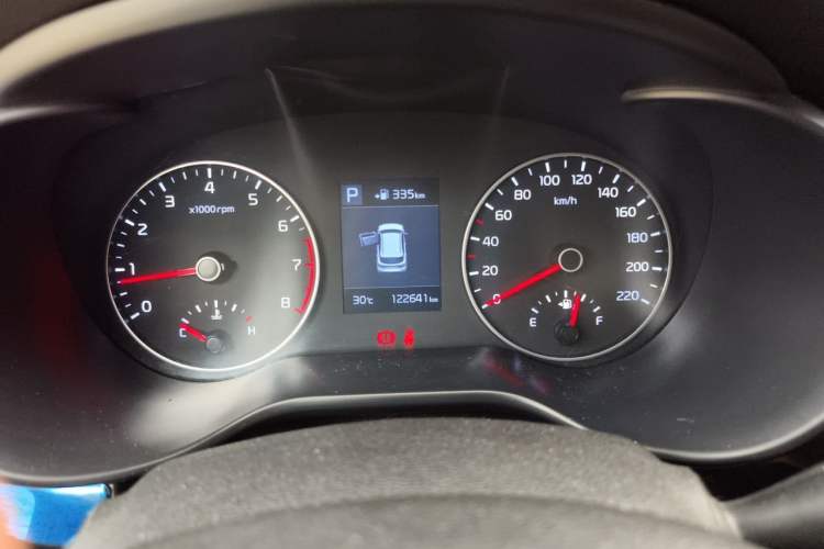 Used Kia KX Cross 2017 1.4L AT GLS Instrument Cluster