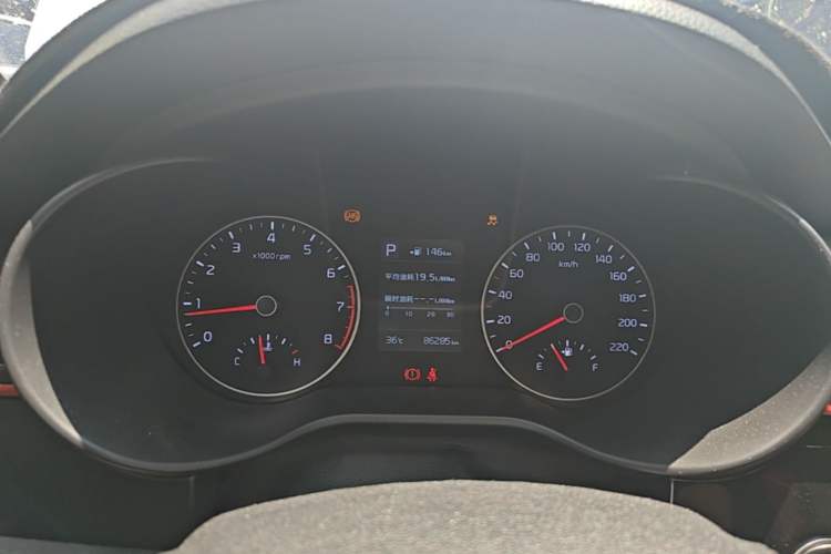 Used Kia KX Cross 2017 1.4L AT GLS Instrument Cluster