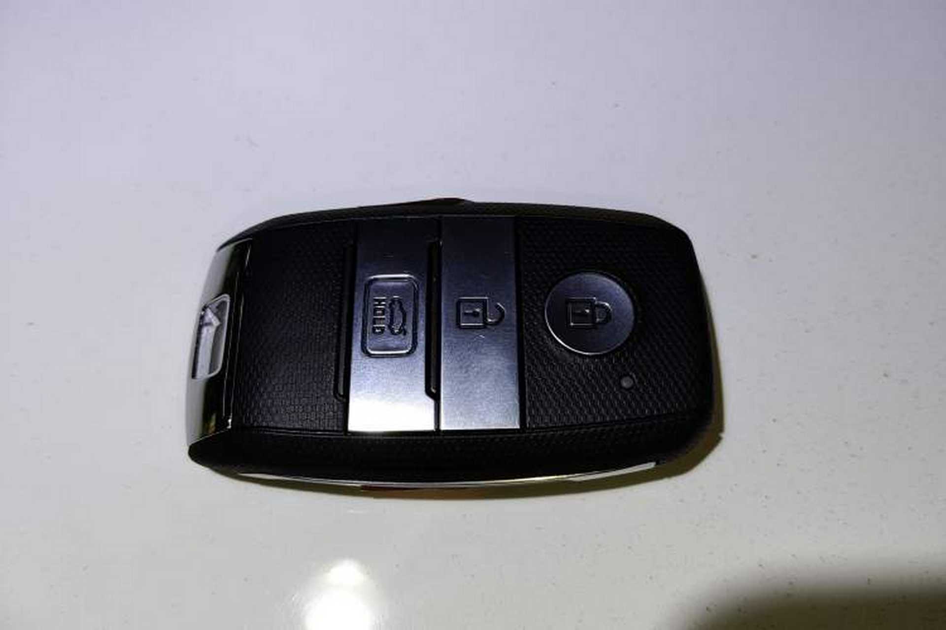 Used Kia KX Cross 2017 1.4L AT GLS Interior 1