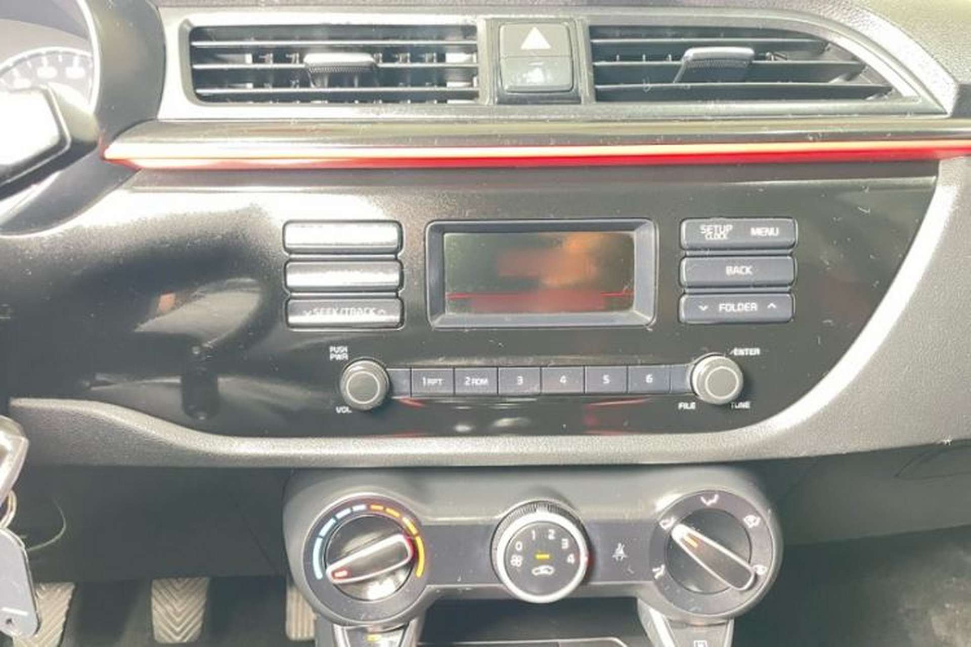 Used Kia KX Cross 2017 1.4L MT GLS Interior 2