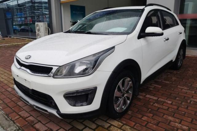 Used Kia KX Cross 2017 1.4L AT GLS