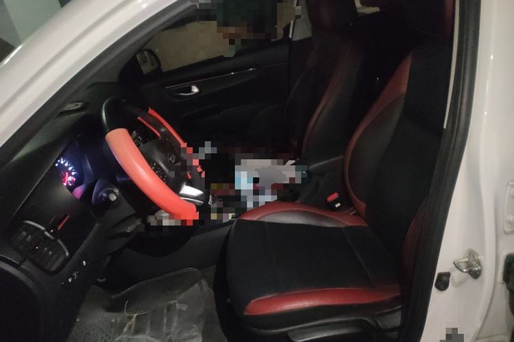 Used Kia KX Cross 2017 1.4L AT GLS Left Front Seat