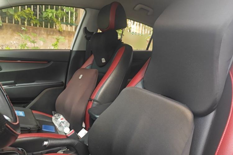 Used Kia KX Cross 2017 1.4L AT GLS Left Front Seat