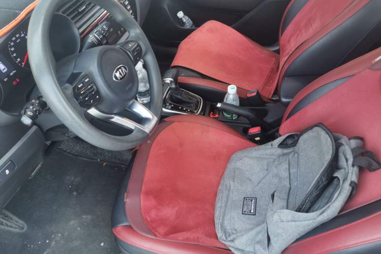 Used Kia KX Cross 2017 1.4L AT GLS Left Front Seat
