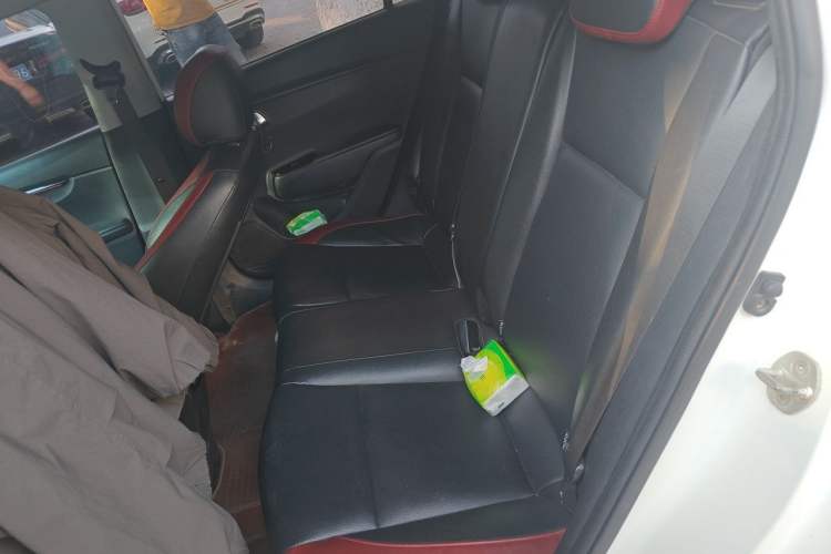 Used Kia KX Cross 2017 1.4L AT GLS Left Rear Seat