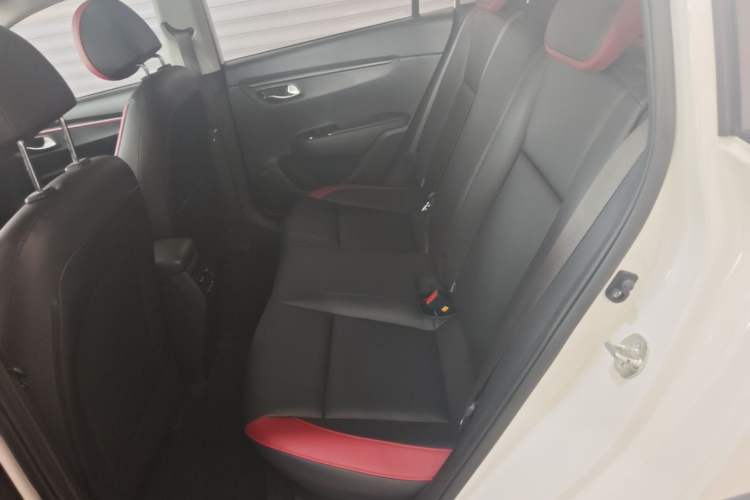 Used Kia KX Cross 2017 1.4L AT GLS Left Rear Seat