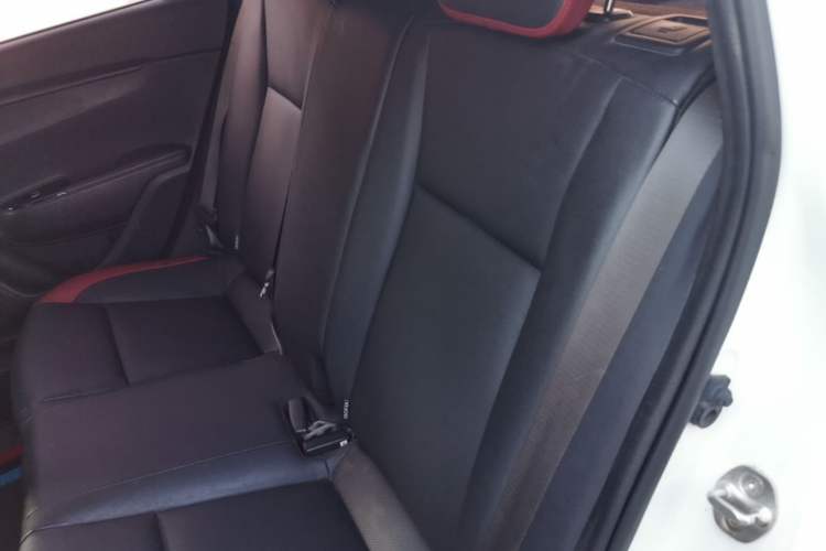 Used Kia KX Cross 2017 1.4L AT GLS Left Rear Seat