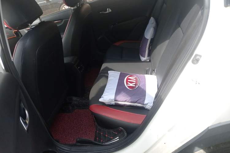 Used Kia KX Cross 2017 1.4L AT GLS Left Rear Seat