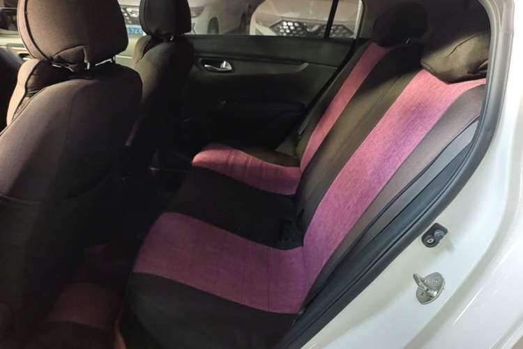 Used Kia KX Cross 2017 1.4L AT GLS Left Rear Seat