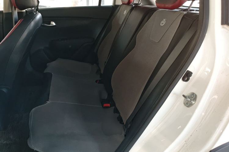 Used Kia KX Cross 2017 1.4L MT GLS Left Rear Seat