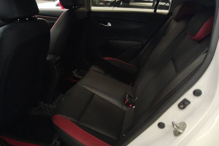 Used Kia KX Cross 2017 1.4L AT GLS Left Rear Seat