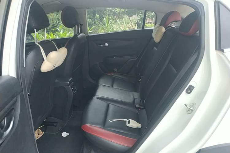 Used Kia KX Cross 2017 1.4L AT GLS Left Rear Seat