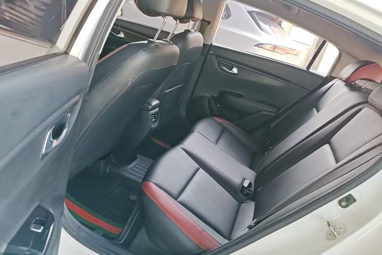 Used Kia KX Cross 2017 1.4L AT GLS Left Rear Seat