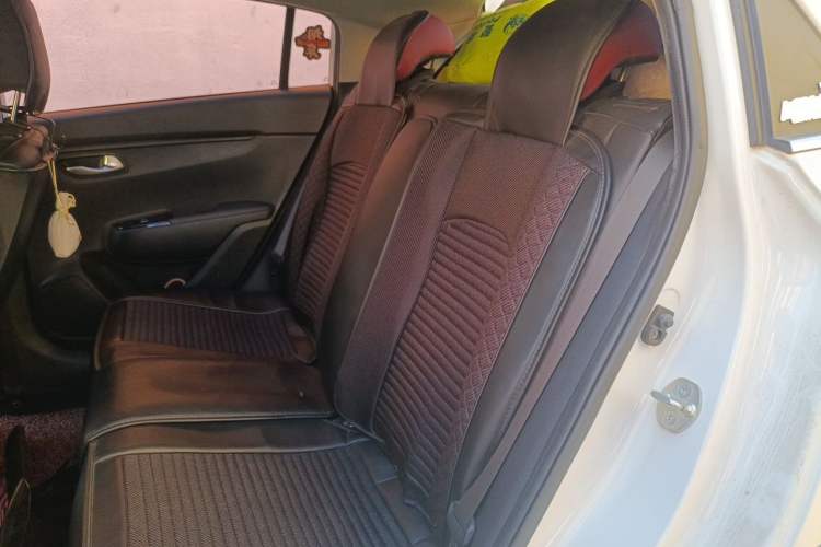 Used Kia KX Cross 2017 1.4L AT GLS Left Rear Seat