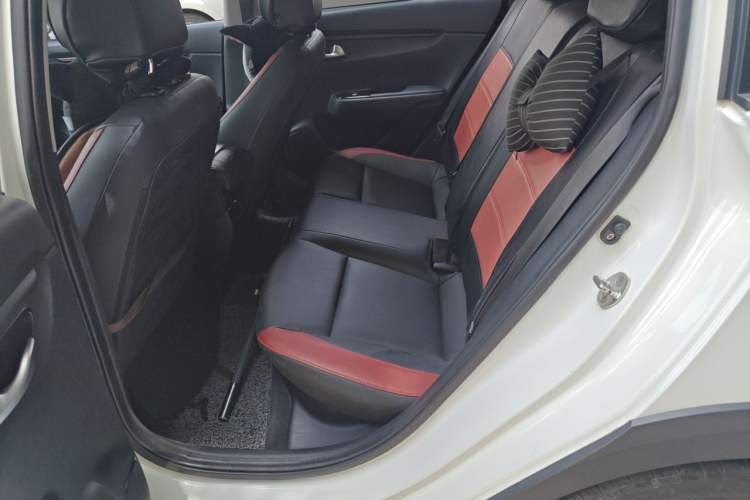 Used Kia KX Cross 2017 1.4L AT GLS Left Rear Seat
