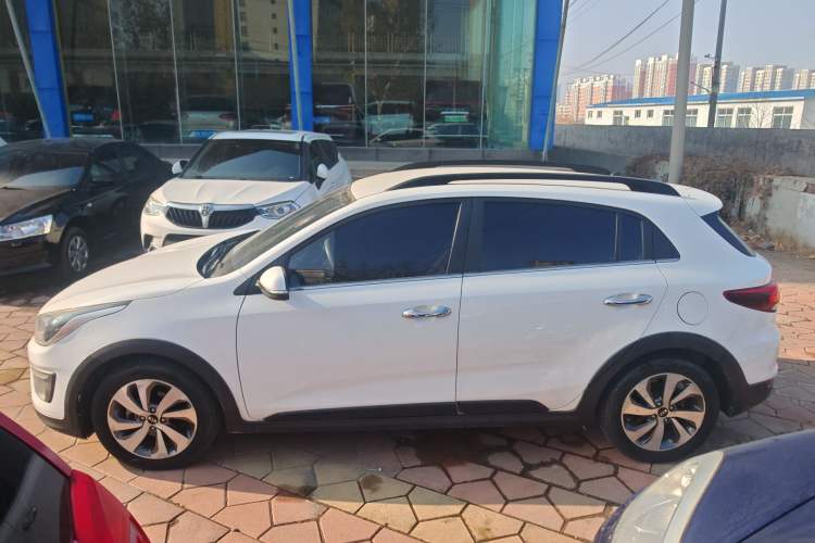 Used Kia KX Cross 2017 1.4L MT GLS Left Side