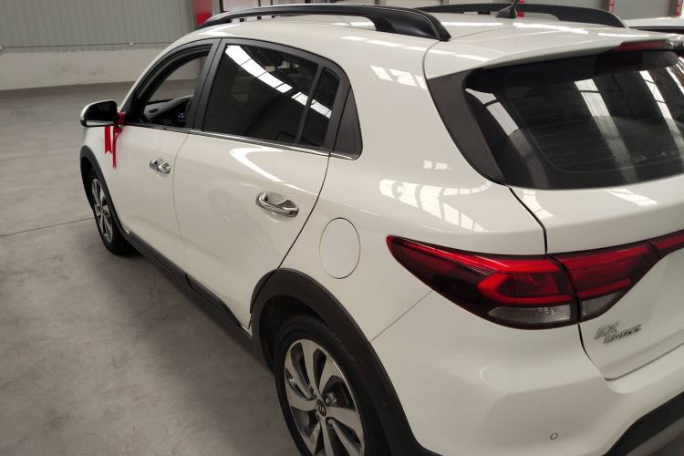Used Kia KX Cross 2017 1.4L AT GLS Left Side