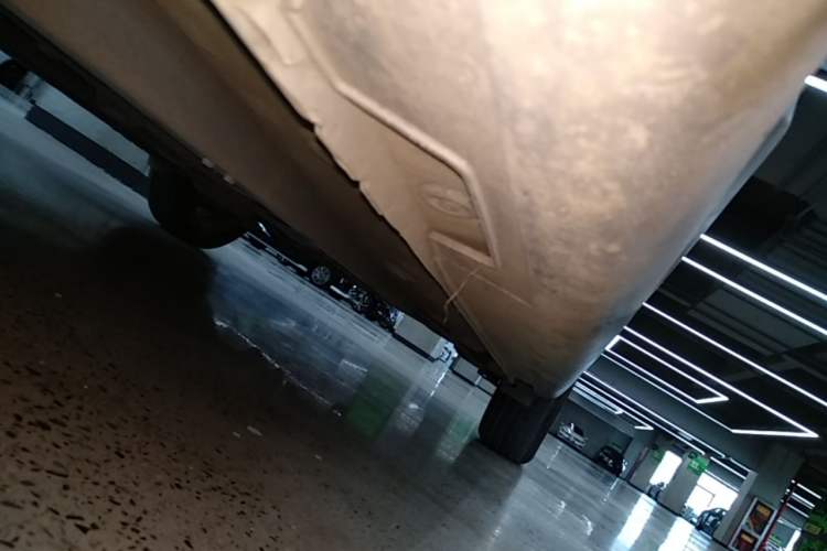 Used Kia KX Cross 2017 1.4L AT GLS Left Side Sill