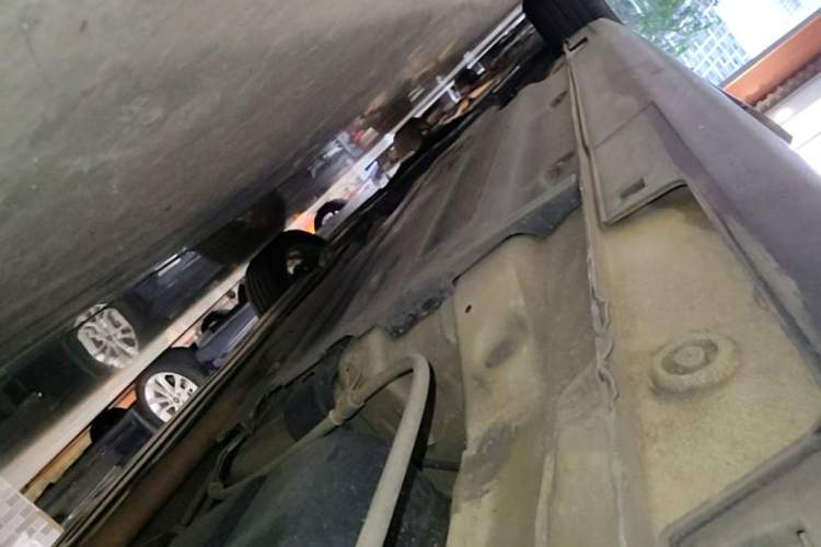 Used Kia KX Cross 2017 1.4L AT GLS Left Side Sill