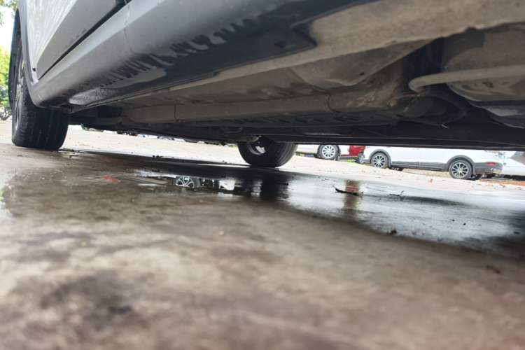 Used Kia KX Cross 2017 1.4L AT GLS Left Side Sill