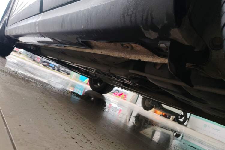Used Kia KX Cross 2017 1.4L AT GLS Left Side Sill