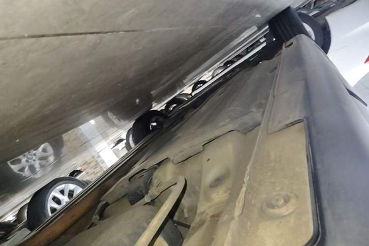 Used Kia KX Cross 2017 1.4L AT GLS Left Side Sill