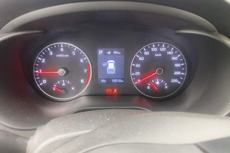 Used Kia KX Cross 2017 1.4L AT GLS Odometer Close Up