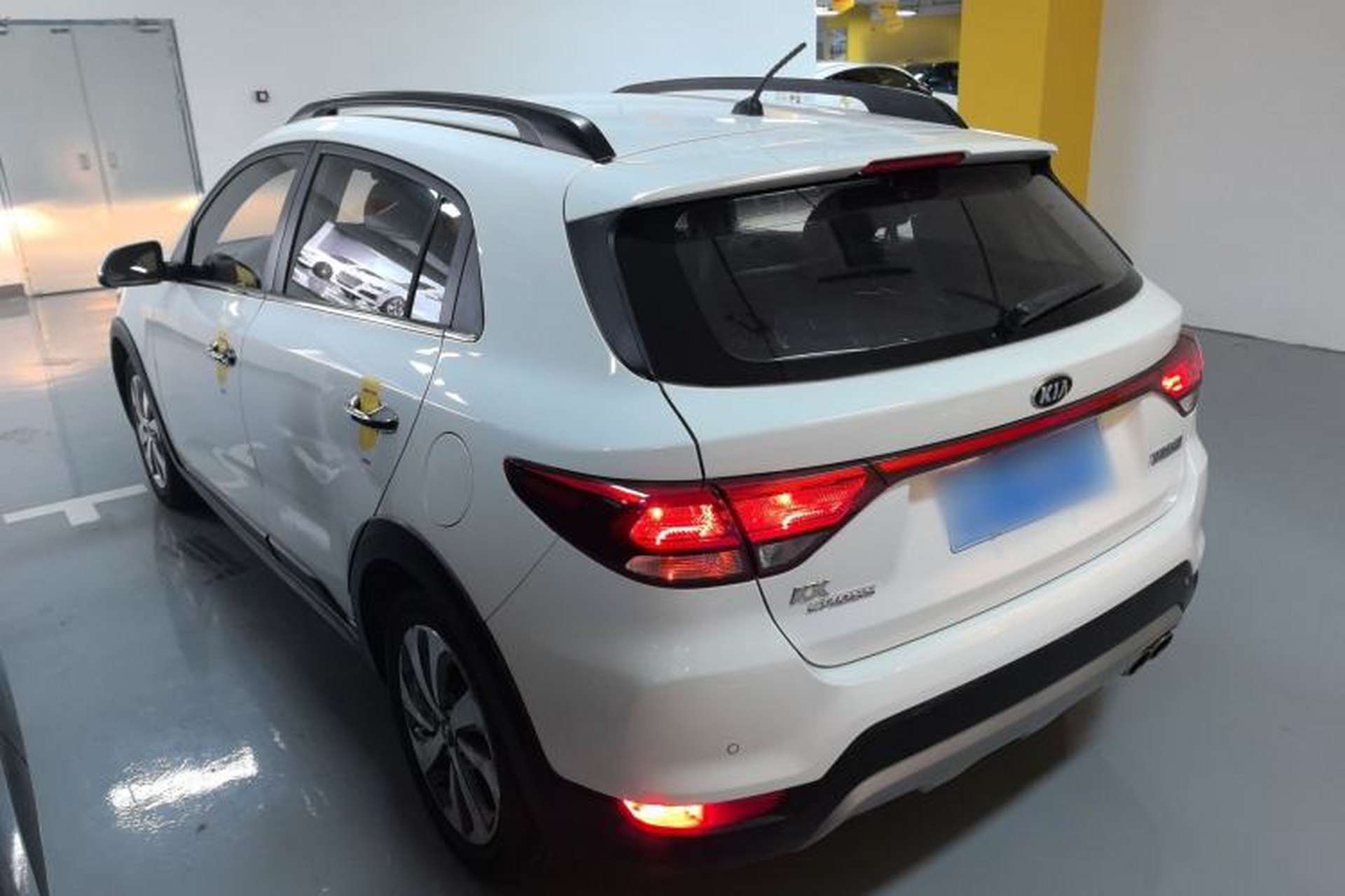 Used Kia KX Cross 2017 1.4L AT GLS Rear Left 45 Deg