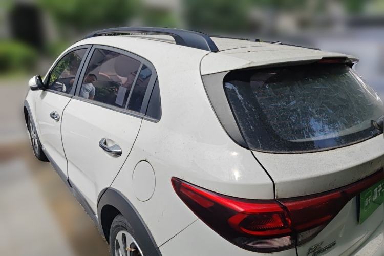 Used Kia KX Cross 2017 1.4L AT GLS Rear Left 45 Deg