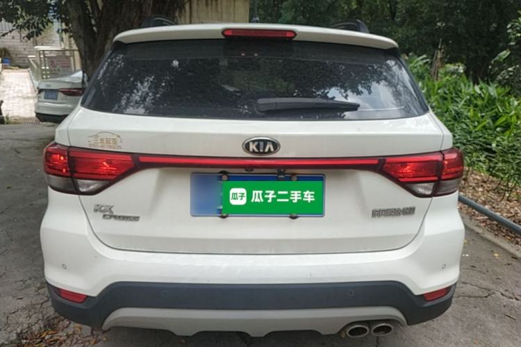Used Kia KX Cross 2017 1.4L AT GLS Rear