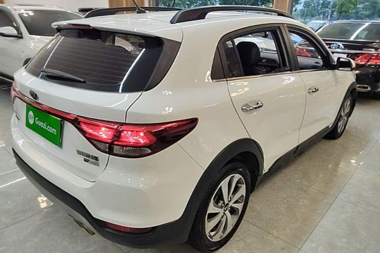 Used Kia KX Cross 2017 1.4L AT GLS Rear Right 45 Deg