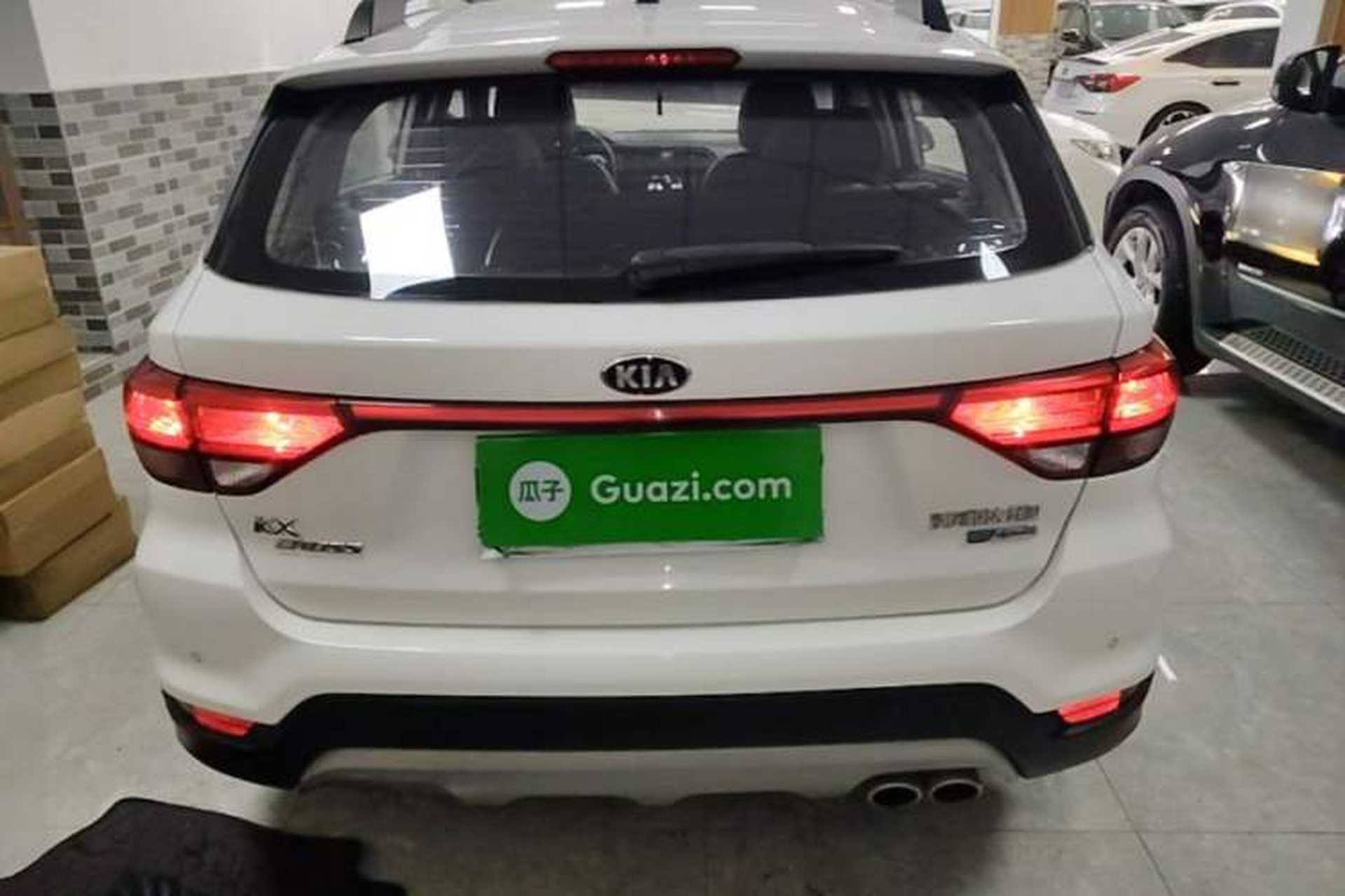 Used Kia KX Cross 2017 1.4L AT GLS Rear
