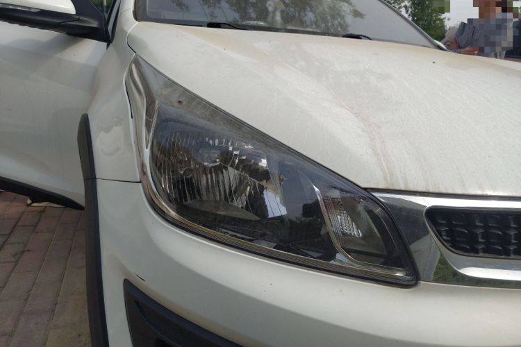 Used Kia KX Cross 2017 1.4L AT GLS Right Front Headlight