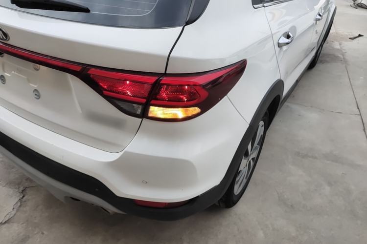 Used Kia KX Cross 2017 1.4L AT GLS Right Rear Taillight