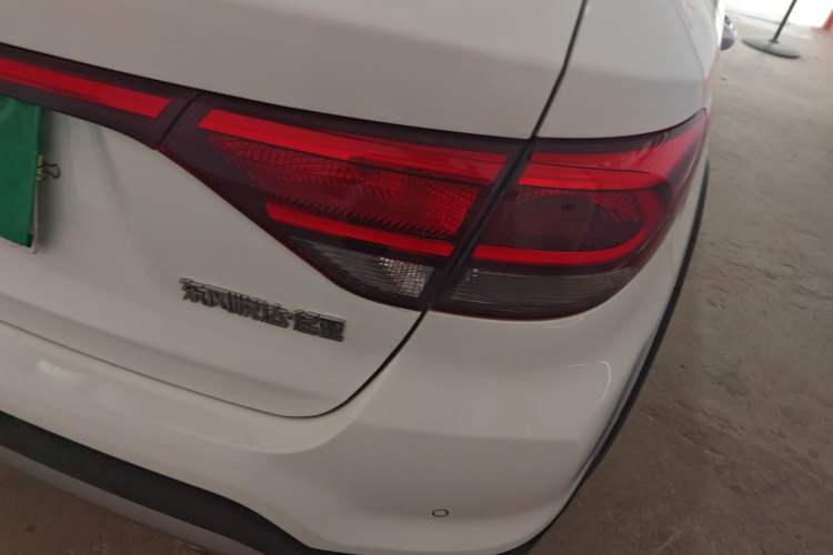 Used Kia KX Cross 2017 1.4L AT GLS Right Rear Taillight