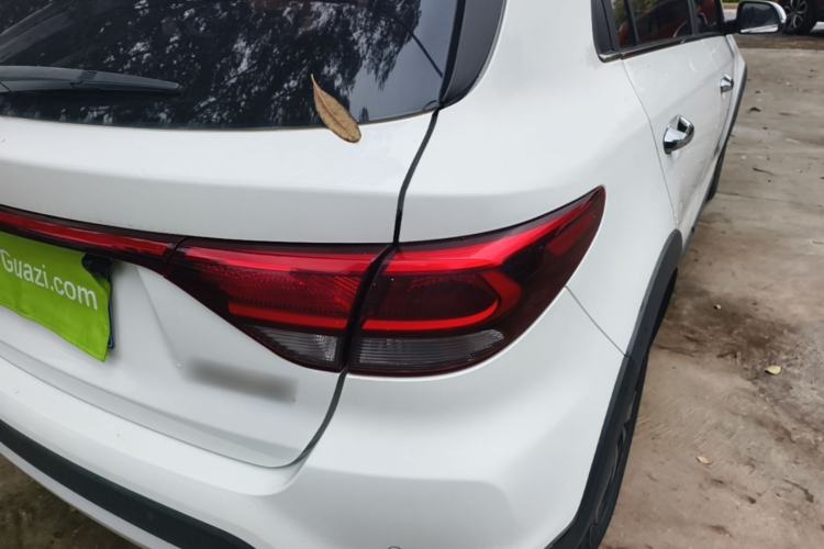 Used Kia KX Cross 2017 1.4L AT GLS Right Rear Taillight