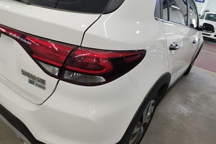 Used Kia KX Cross 2017 1.4L AT GLS Right Rear Taillight