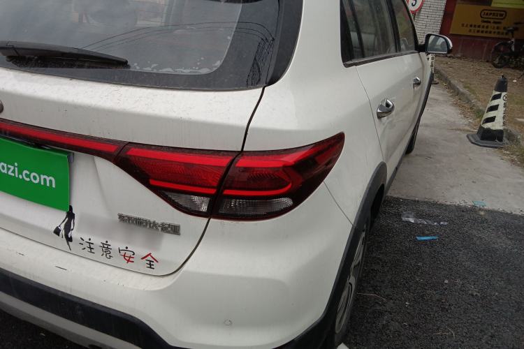 Used Kia KX Cross 2017 1.4L MT GLS Right Rear Taillight