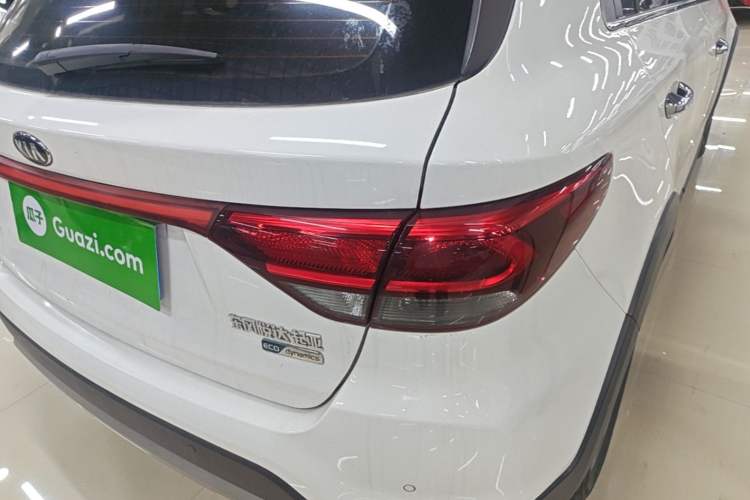 Used Kia KX Cross 2017 1.4L AT GLS Right Rear Taillight