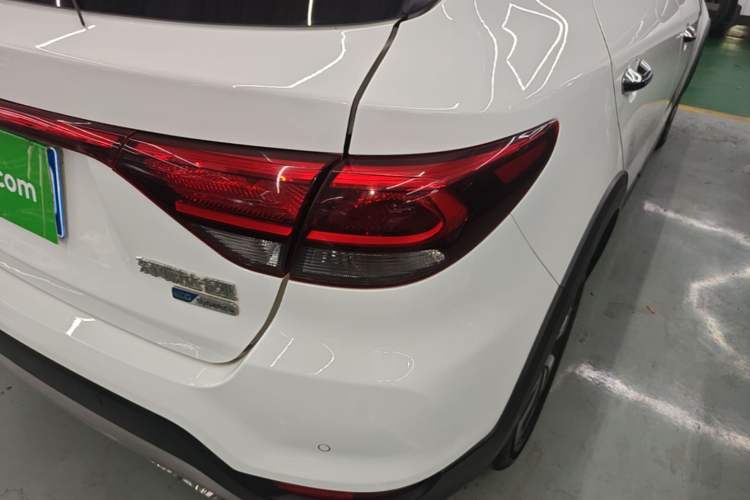 Used Kia KX Cross 2017 1.4L AT GLS Right Rear Taillight